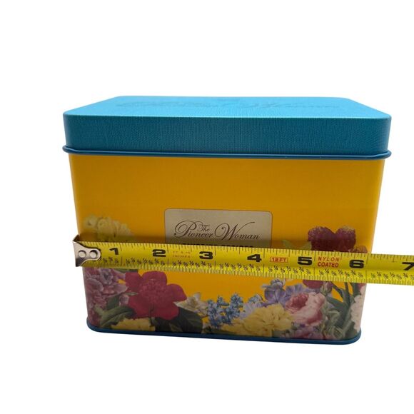 The Pioneer Woman Favorite Recipes Tin Box William Morrow Floral Design 2019 - Picture 11 of 13